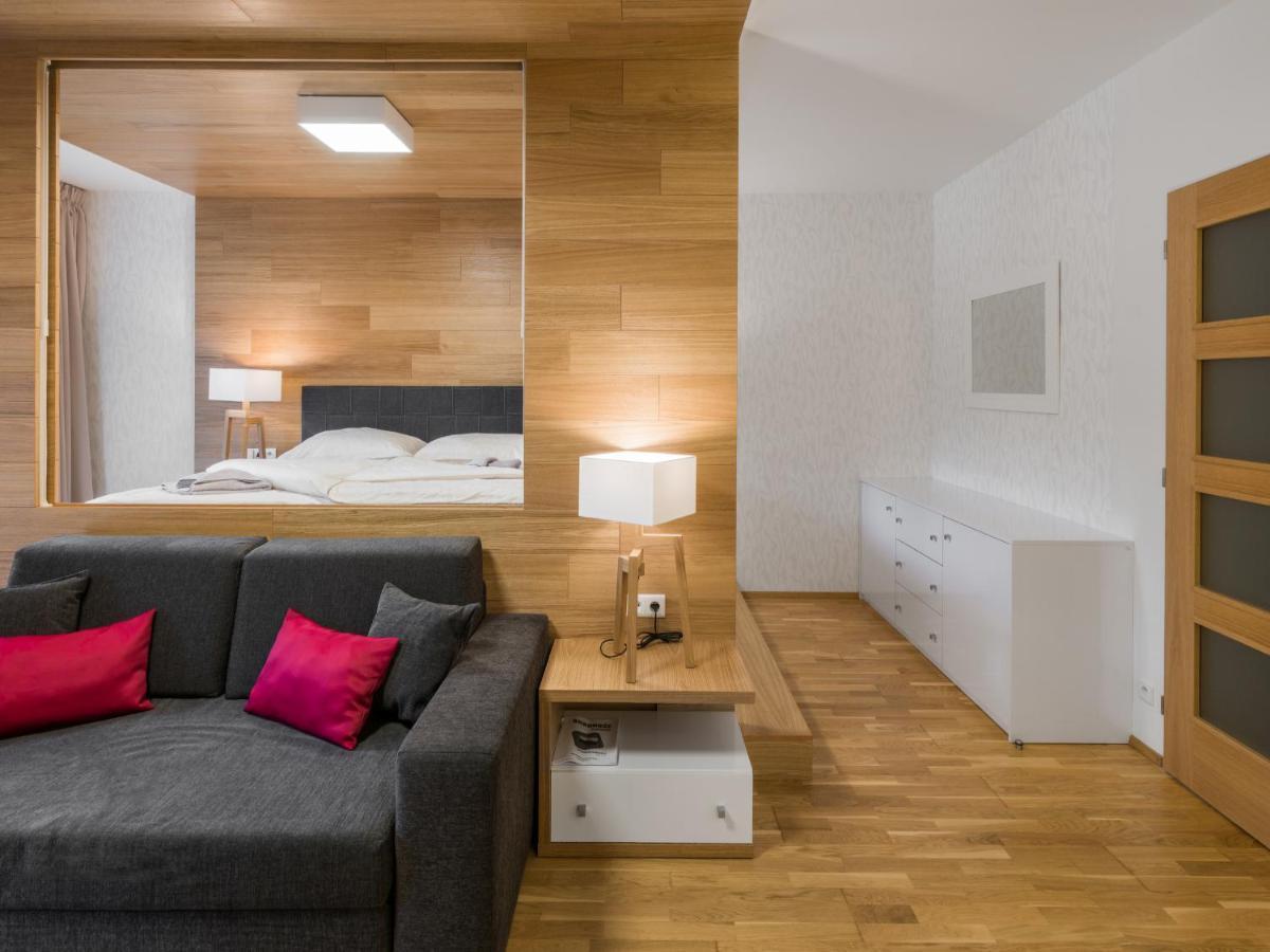 Suites And Apartments Medvedin Spindleruv Mlyn Exterior photo