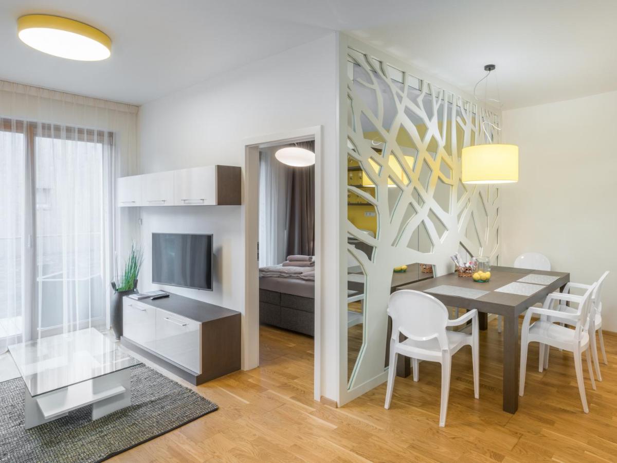 Suites And Apartments Medvedin Spindleruv Mlyn Exterior photo